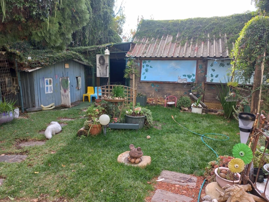 8 Bedroom Property for Sale in Brandwag Free State